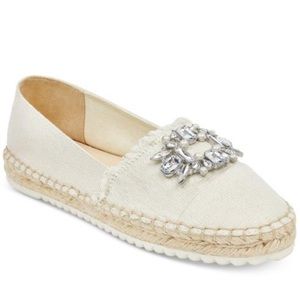 Marc fisher light natural fabric shoes